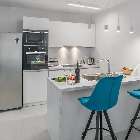 New 2021! Stella Appartement Poreč